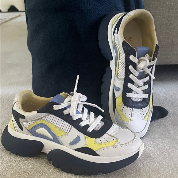 Chic Multicolor Sneakers with Bold Design